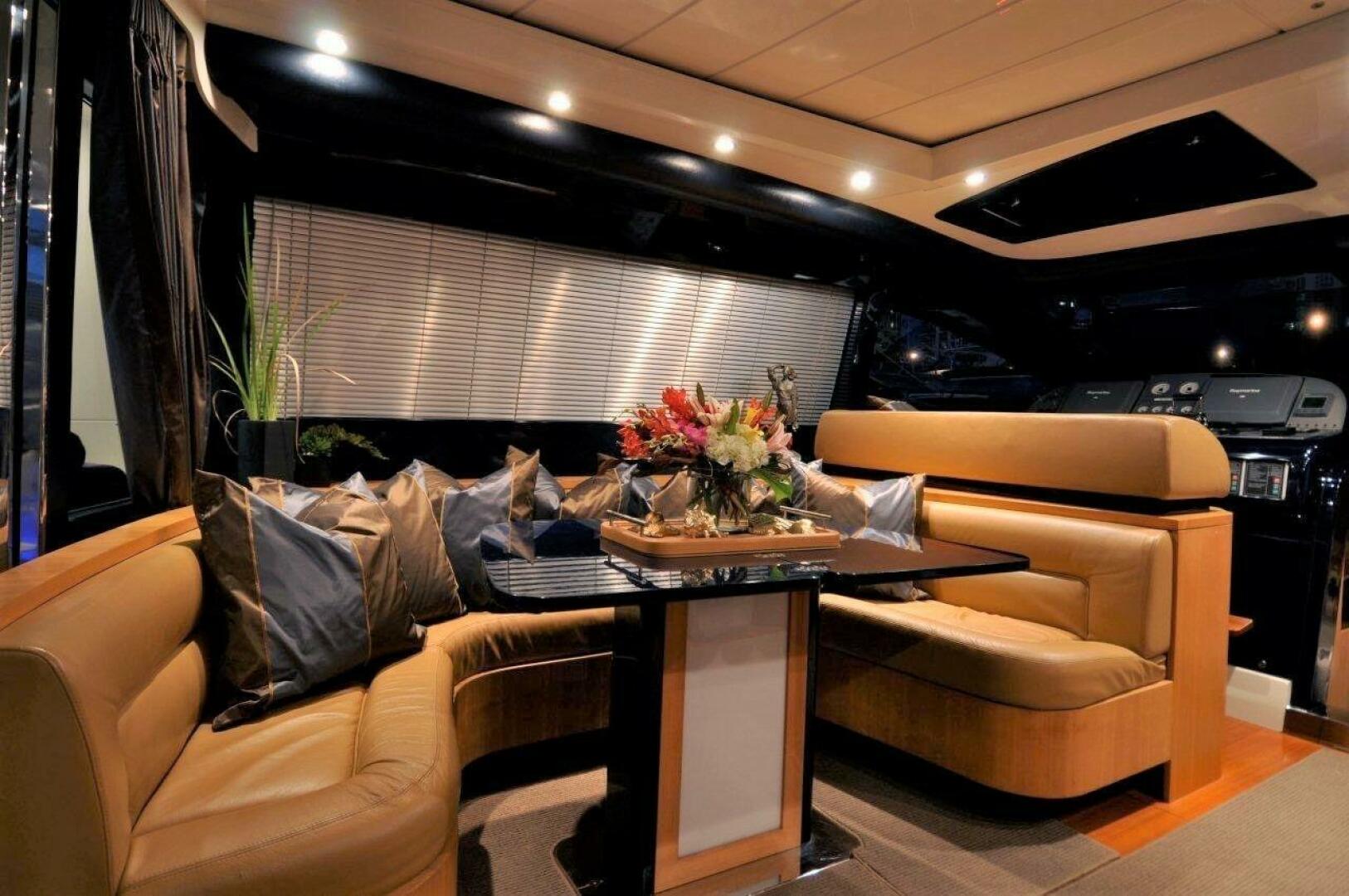 2004 Riva Splendida - Image 6