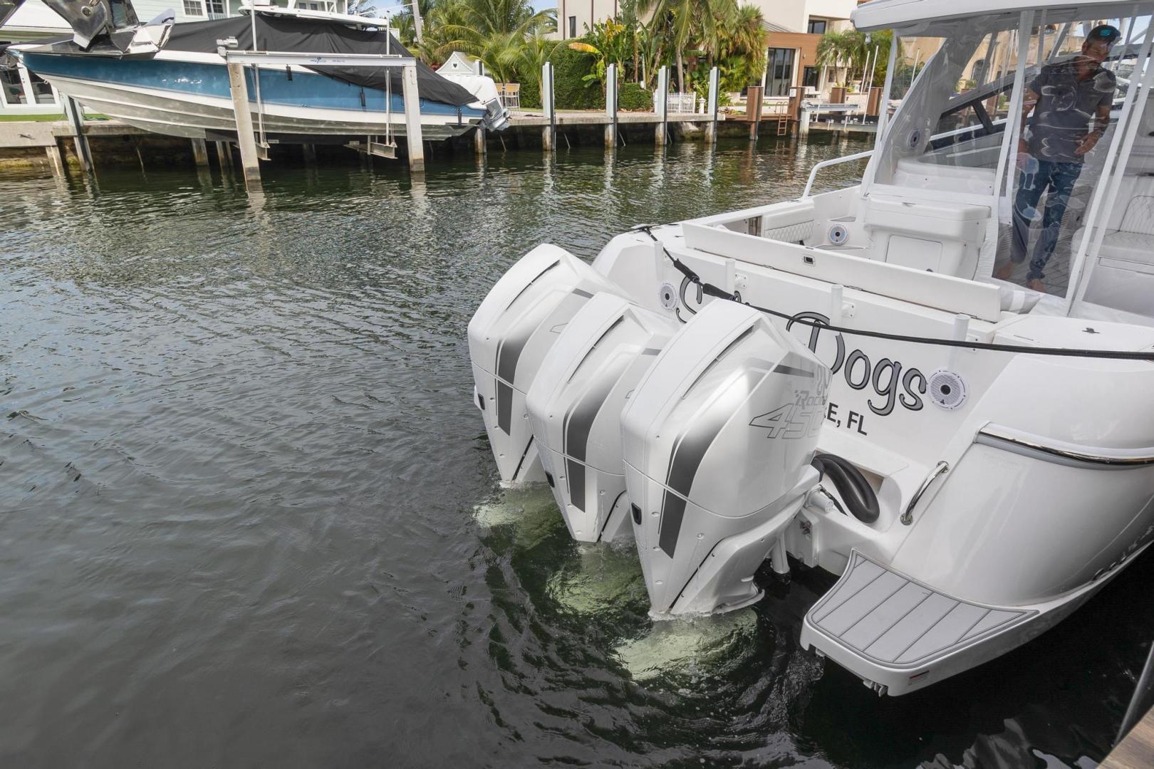 2021 Intrepid 438 Evolution - Image 13
