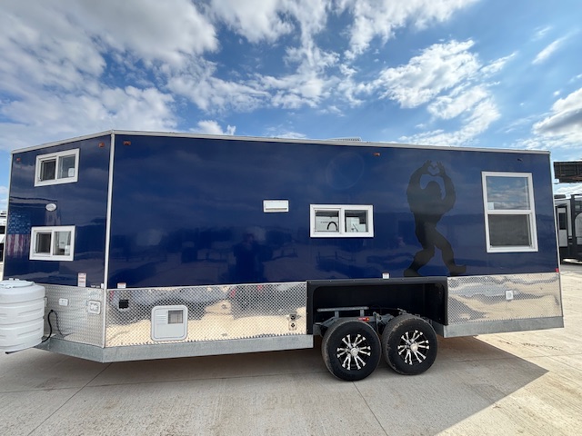 2026 ICE CASTLE SASQUATCH 8X24S - Image 5