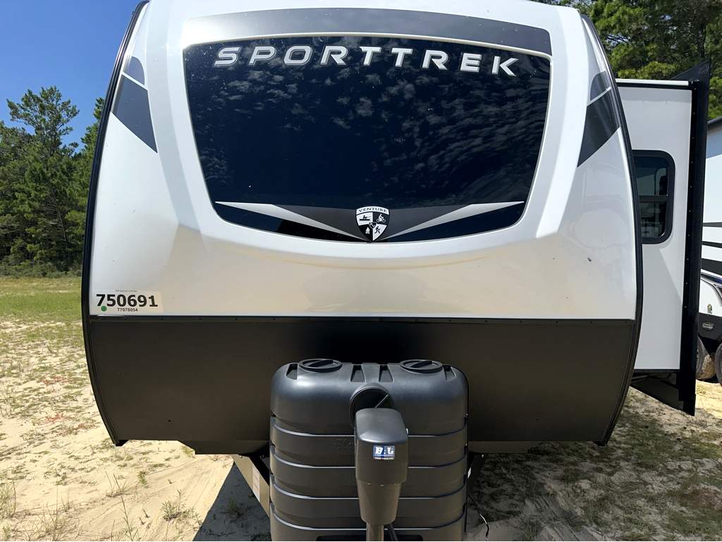 2026 VENTURE RV SPORTTREK 251VFK - Image 7