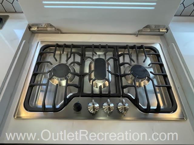 2023 TIFFIN ALLEGRO OPEN ROAD 34PA - Image 30