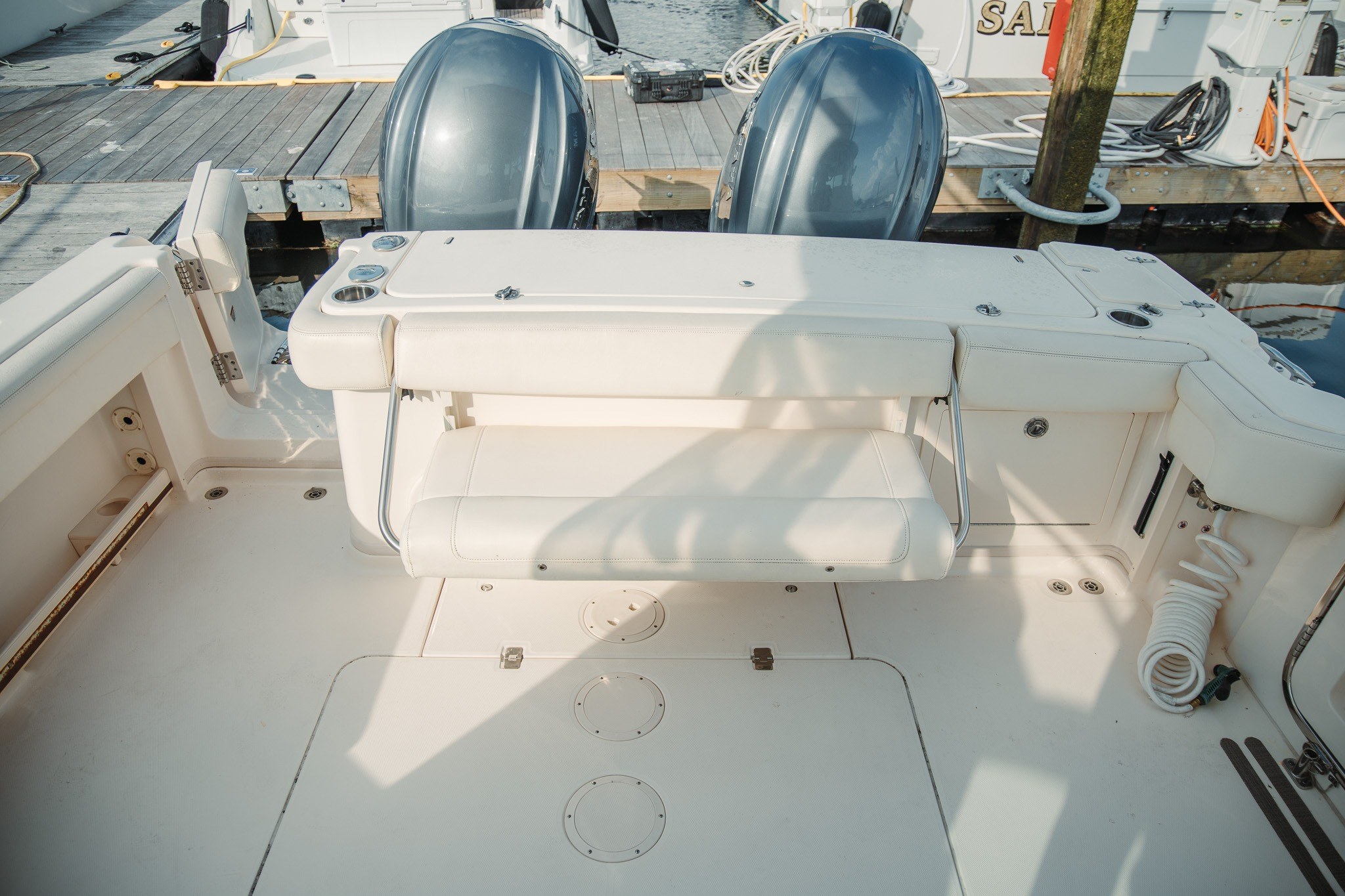 2020 Grady-White Express 330 - Image 24
