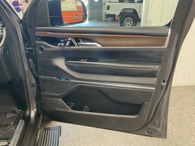 2024 Jeep Grand Wagoneer L Base - Image 34
