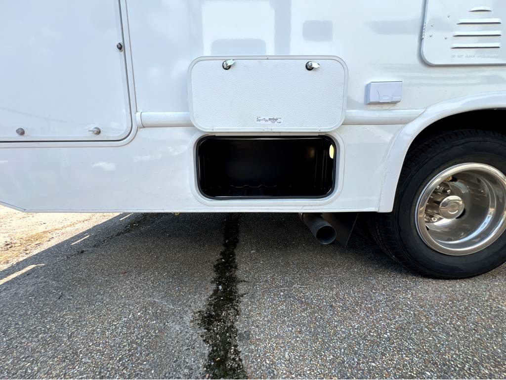 2026 THOR MOTOR COACH MAGNITUDE GZ25 - Image 12