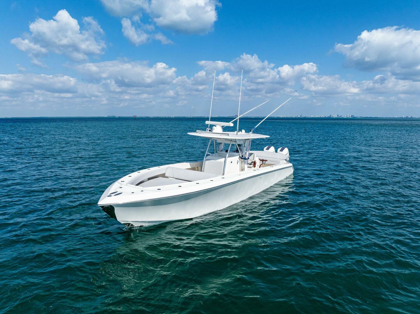 2015 Bahama 41 - Image 8