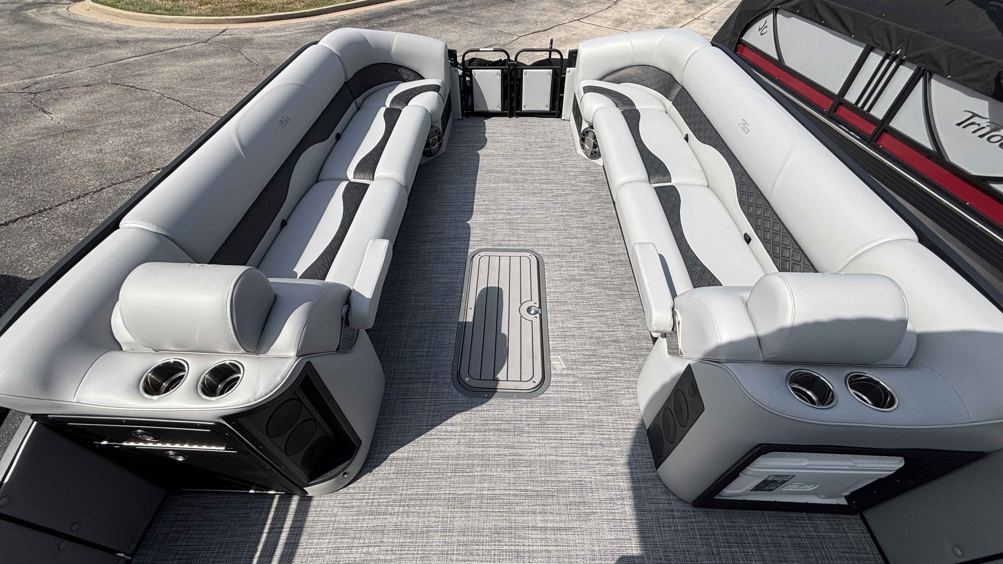 2026 JC Tritoon NepToon 27TT Sport - Image 11