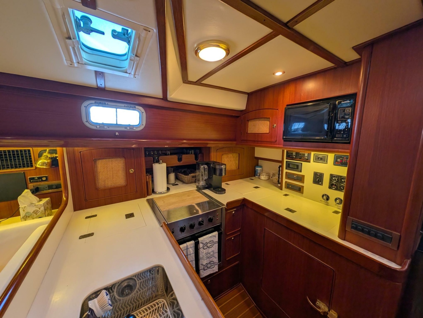 1998 Little Harbor Whisperjet 55 - Image 32