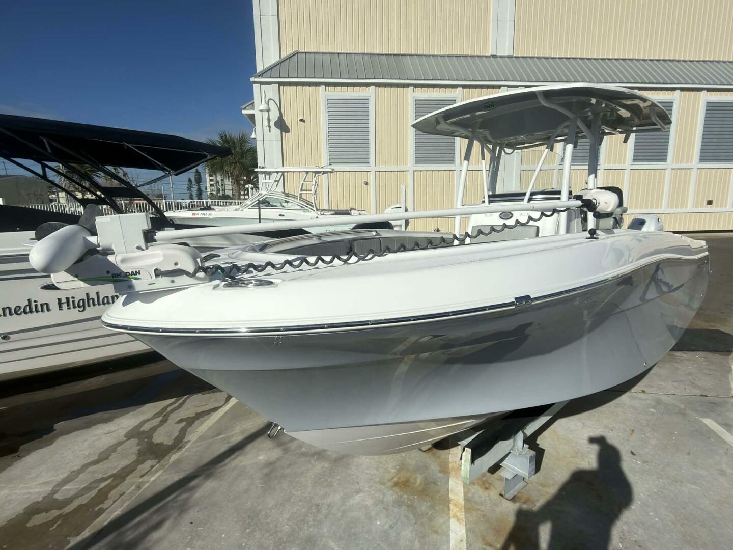 2021 Aquasport 2500 Center Console - Image 4