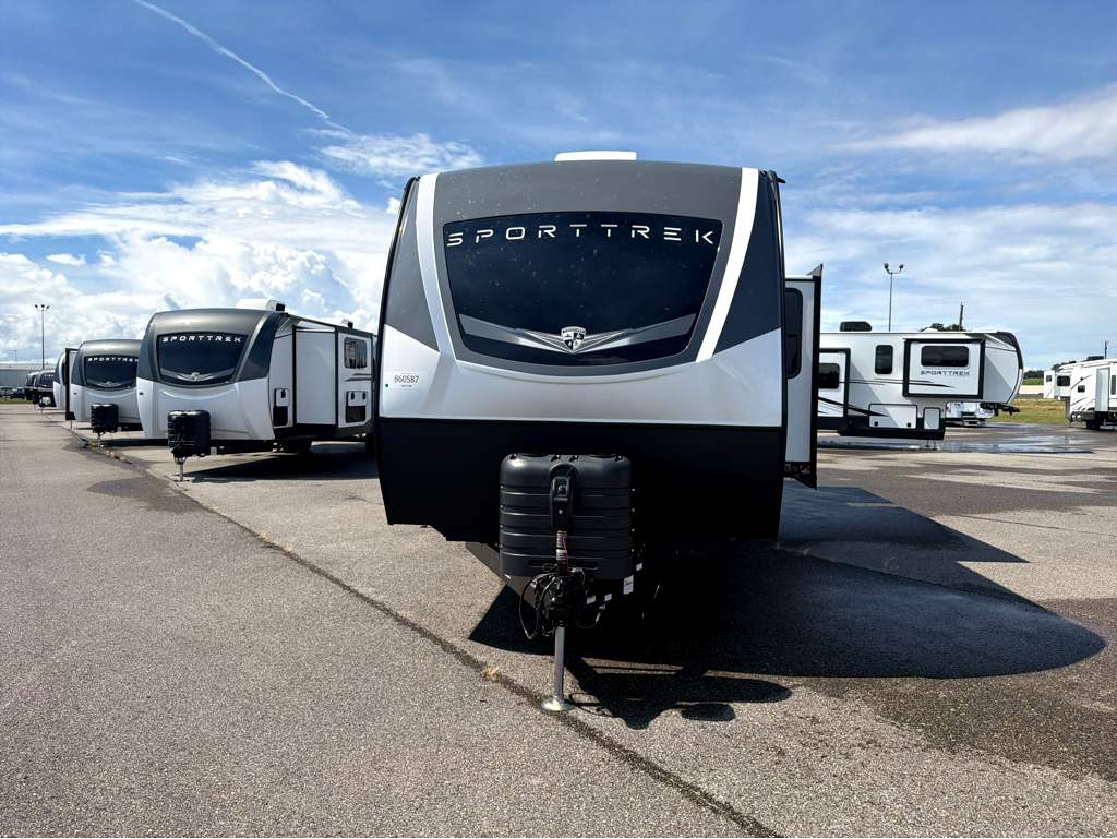 2027 VENTURE RV SPORTTREK 333VIK - Image 8