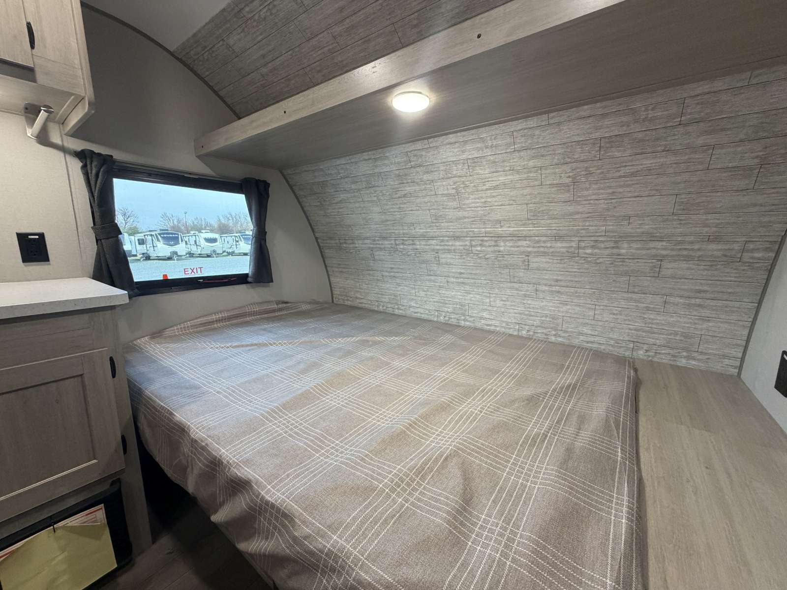2026 Coachmen Catalina Summit Series 7 134RDX - Image 11