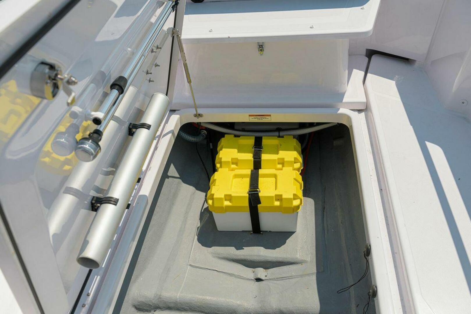 2021 Axopar 22 Spyder Base - Image 30