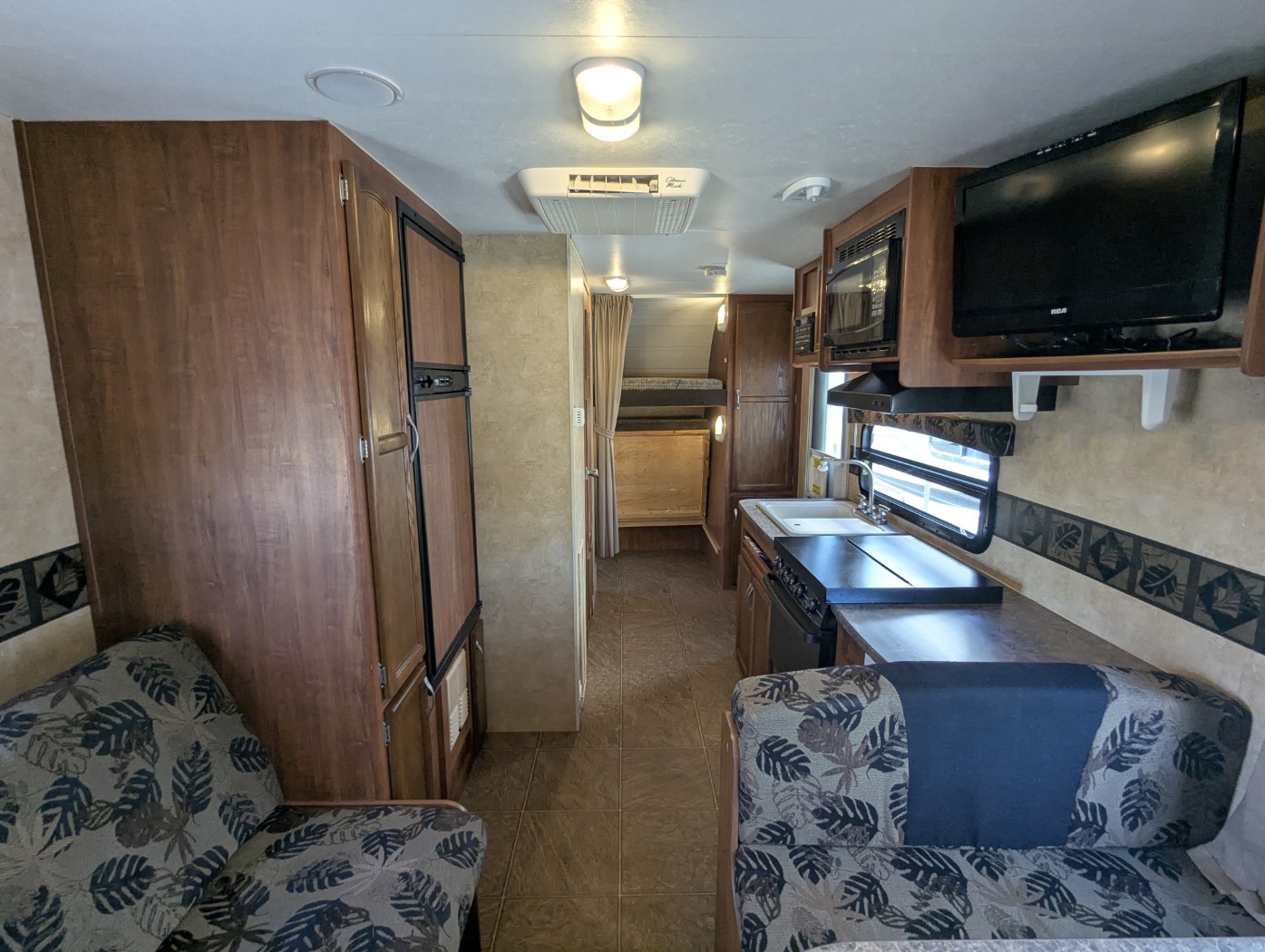 2011 JAYCO JAYFEATHER X213 - Image 28