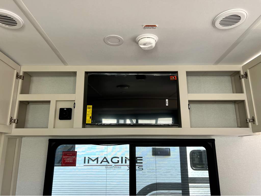 2027 GRAND DESIGN IMAGINE 23LDE - Image 9