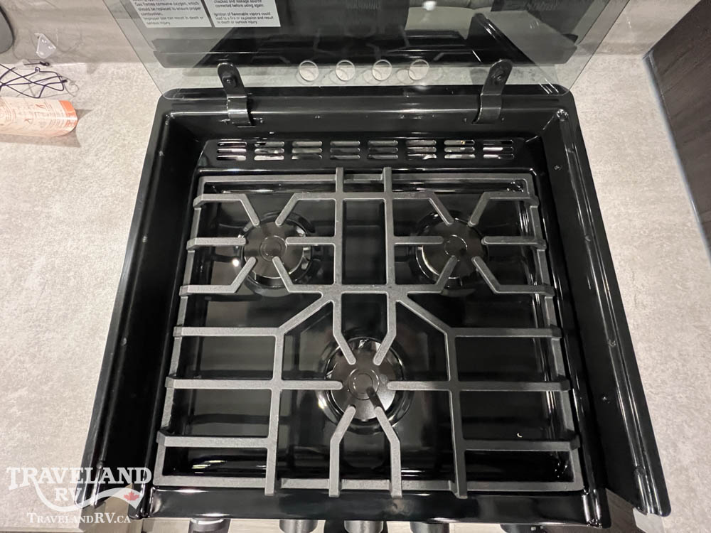 2022 Winnebago Voyage V2427RB - Image 13