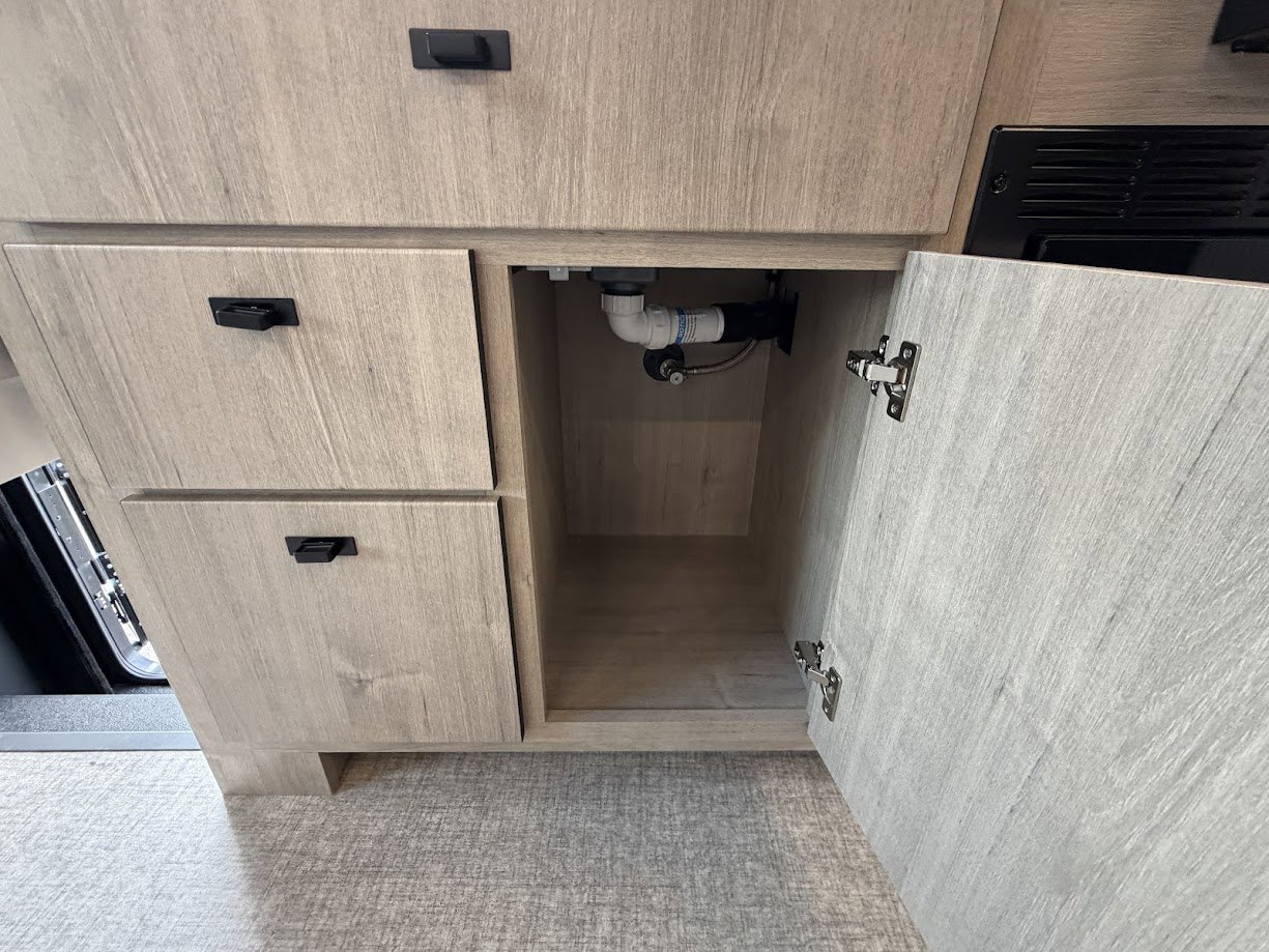 2026 Grand Design Lineage Series M 25TK - Image 30