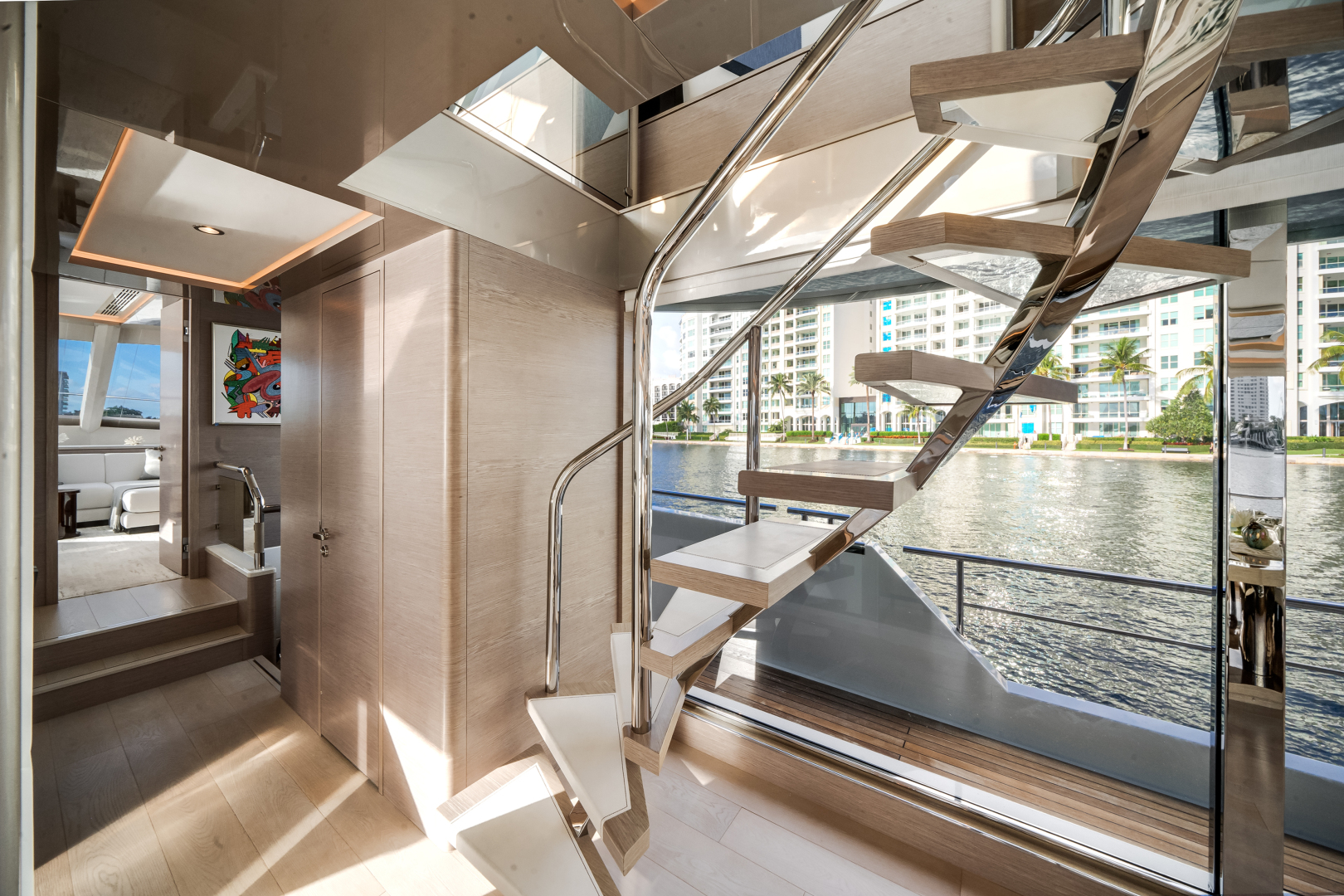 2022 Ocean Alexander 32L - Image 21