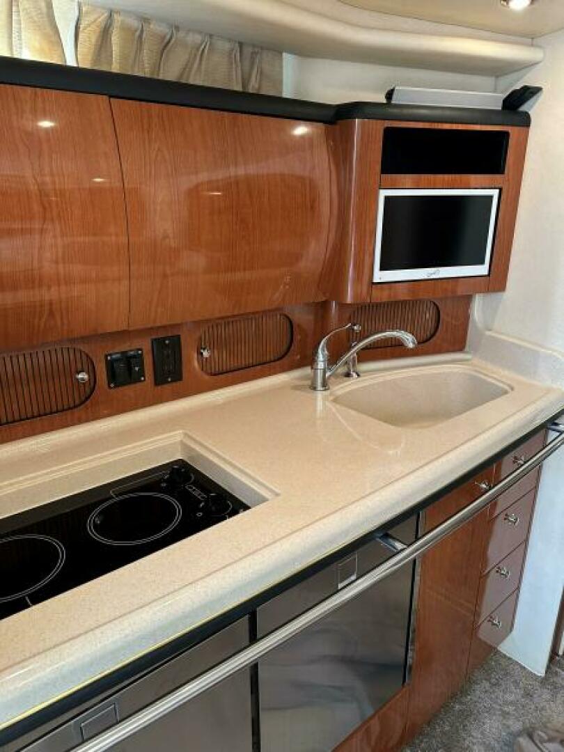 2002 Sea Ray 360 Sundancer - Image 36