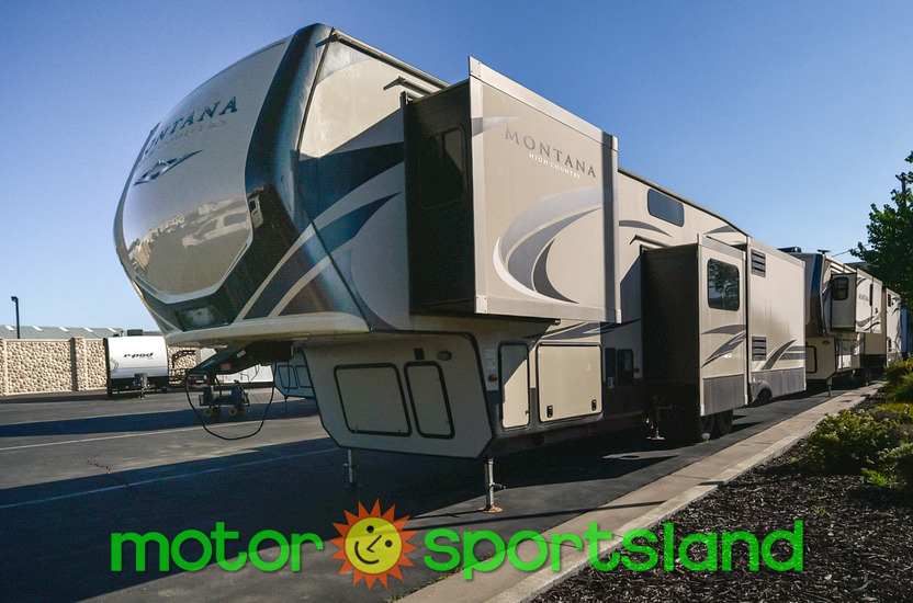 2018 Keystone Montana HM384BR - Image 6