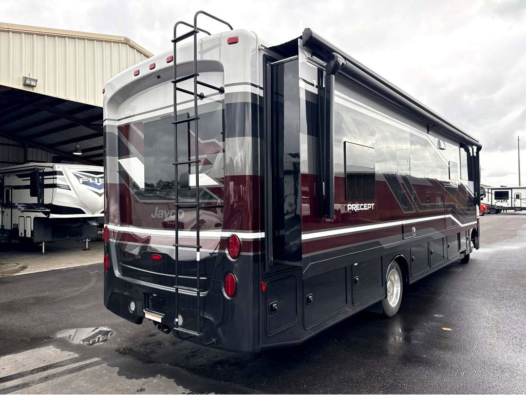 2026 JAYCO PRECEPT 34G - Image 4
