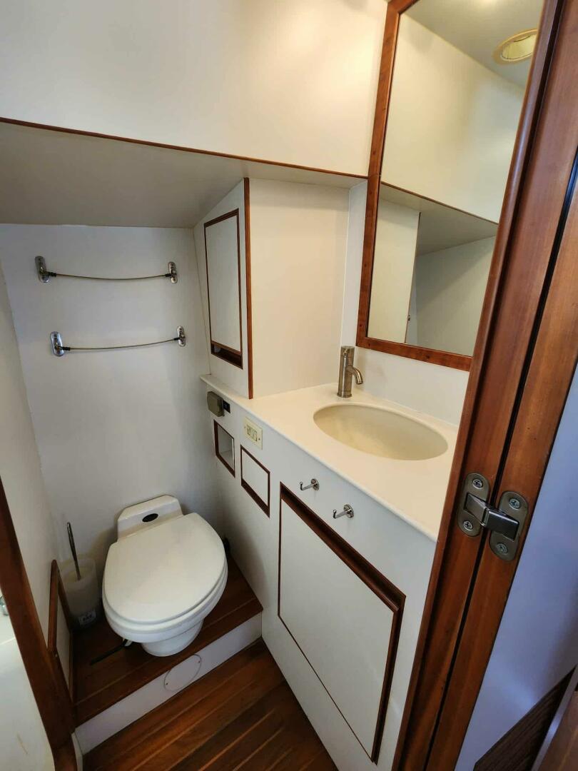1998 Krogen Express 49 - Image 72