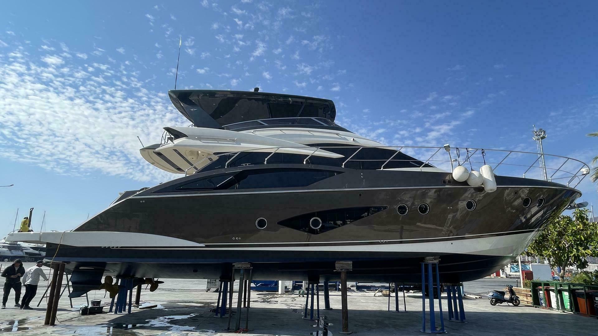 2013 Marquis 630 Sport - Image 1