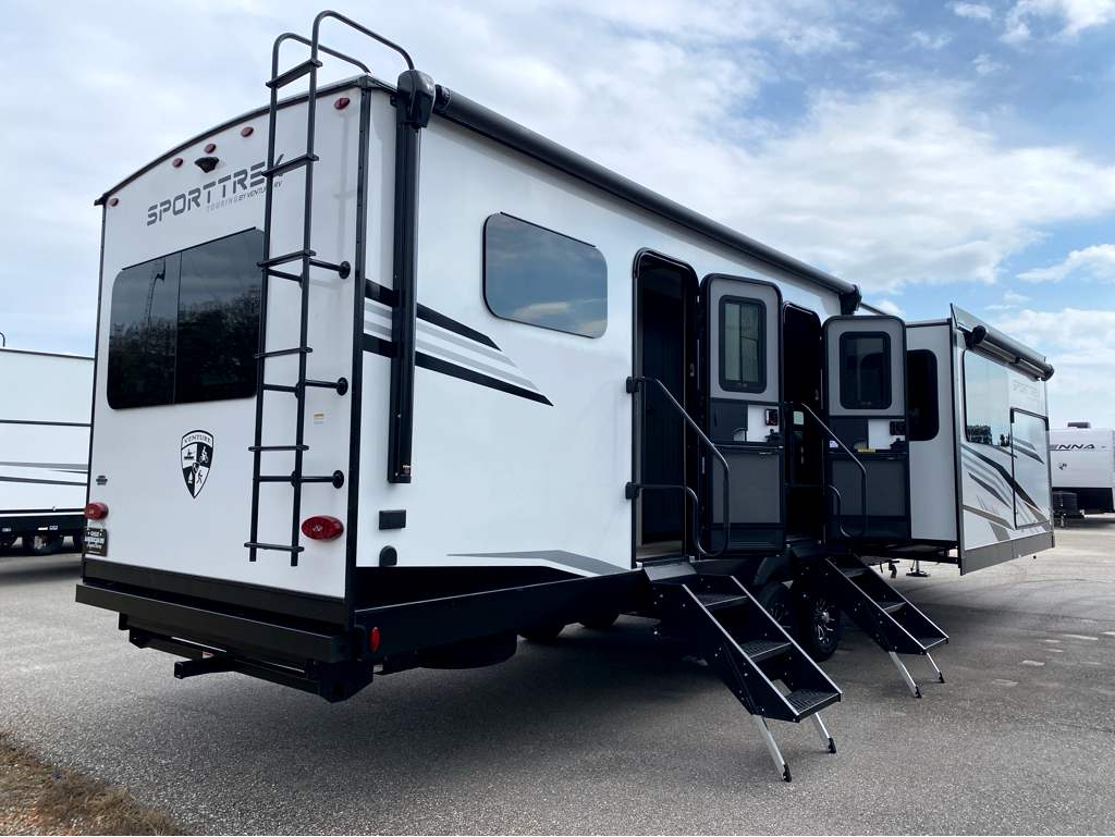 2026 VENTURE RV SPORTTREK 333VMI - Image 8