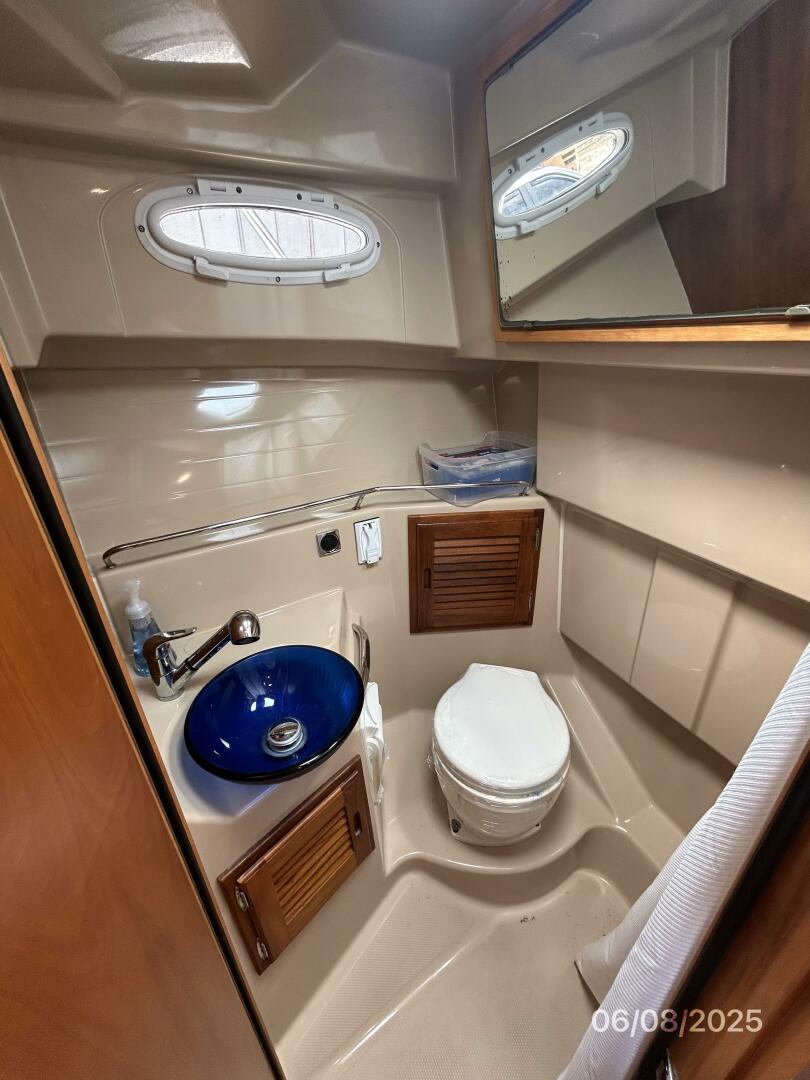 2012 Cutwater C28 - Image 43