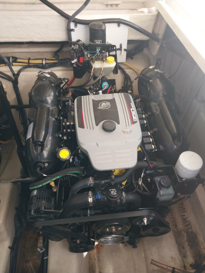 2011 Monterey 340 Sport Yacht - Image 20