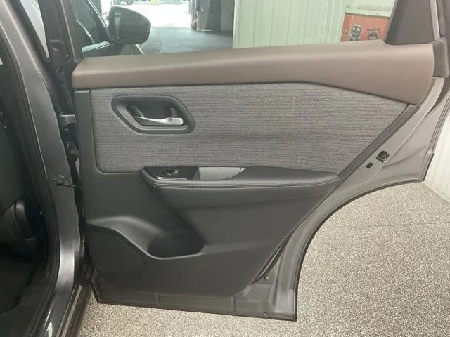 2023 Nissan Rogue Utility 4D SV AWD - Image 22