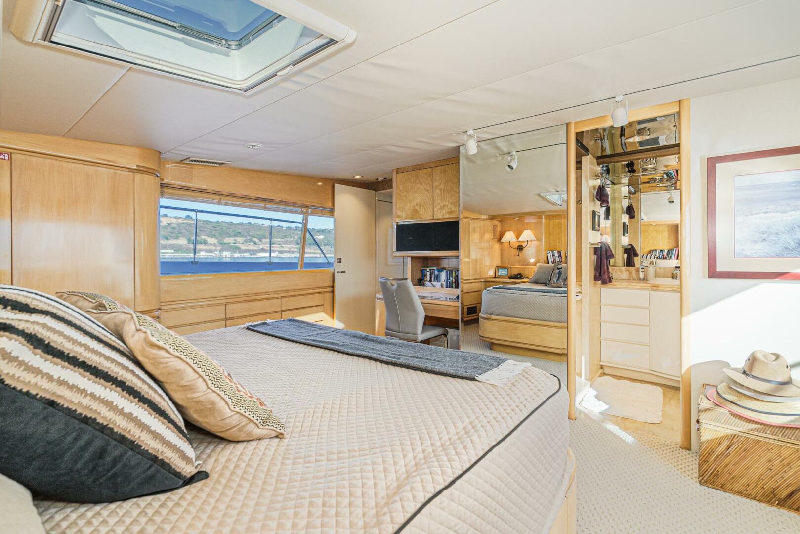 1992 Barattucci Yacht Fisher - Image 12