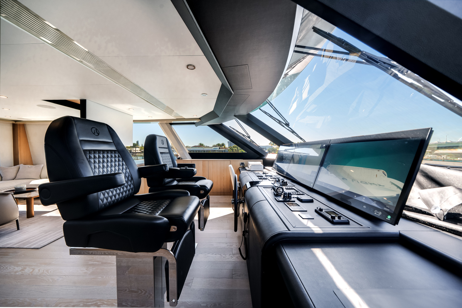 2025 Ocean Alexander 28L - Image 59