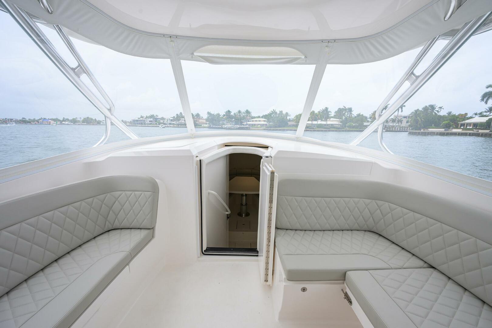 2023 Intrepid 41 Valor - Image 24