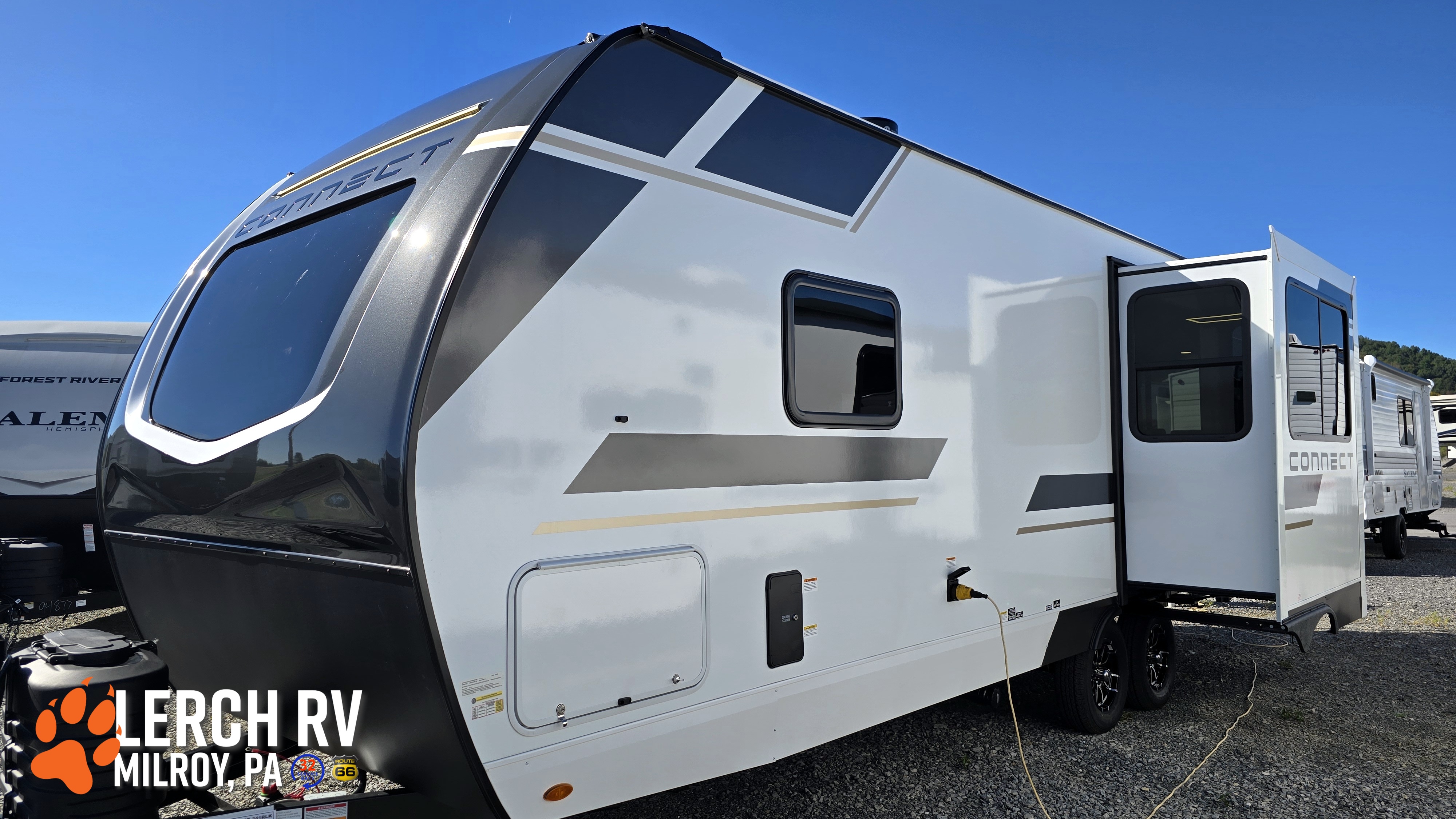 2027 KZ RV Connect C241RLK - Image 3