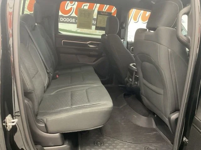 2026 Ram 1500 Big Horn 4x4 Crew Cab 5'7" Box - Image 23