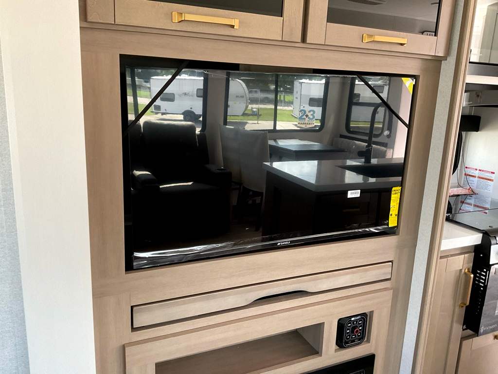 2027 JAYCO Eagle 294CKBS - Image 16