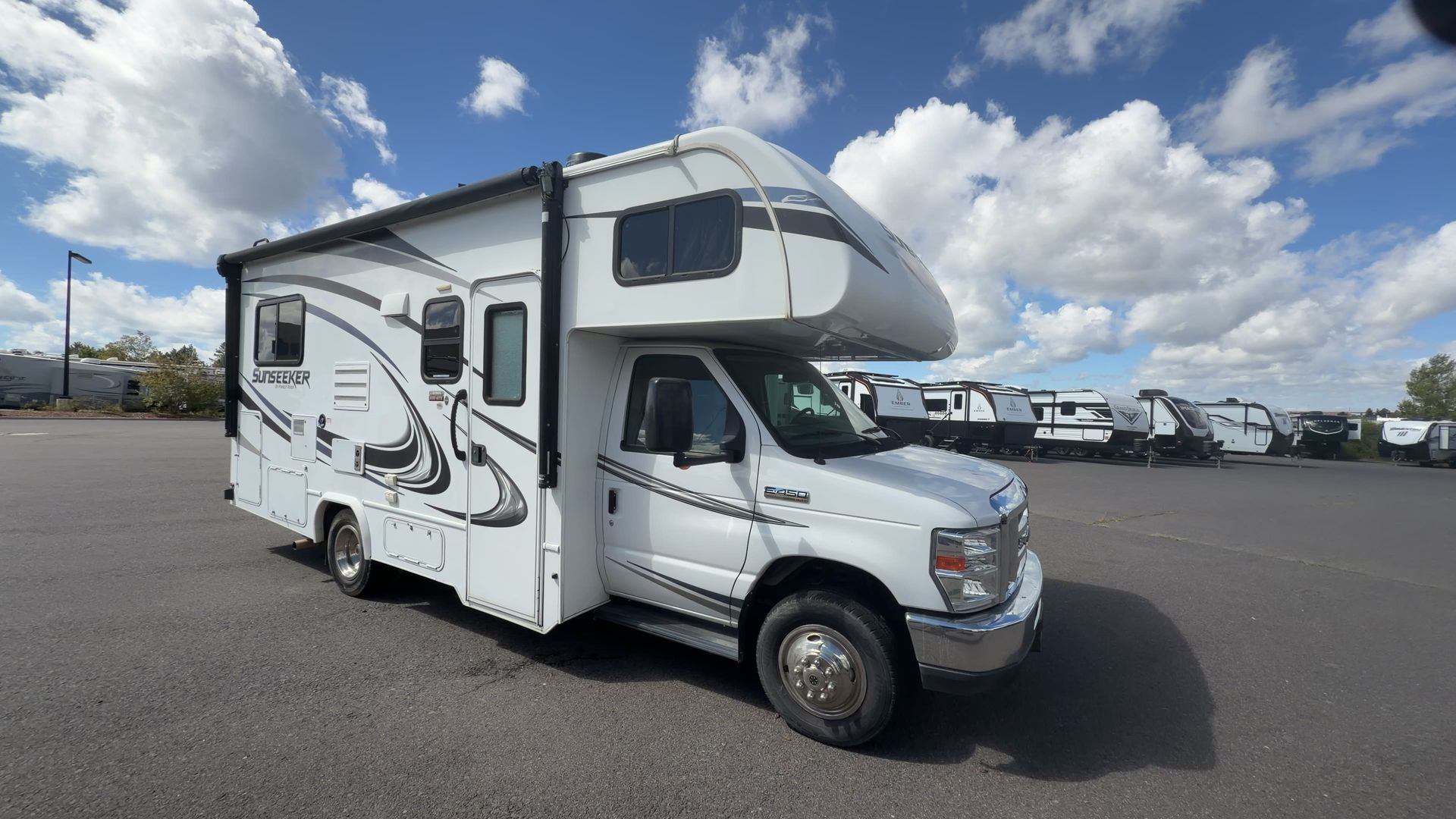 2020 Forest River Sunseeker 2290S - Image 11