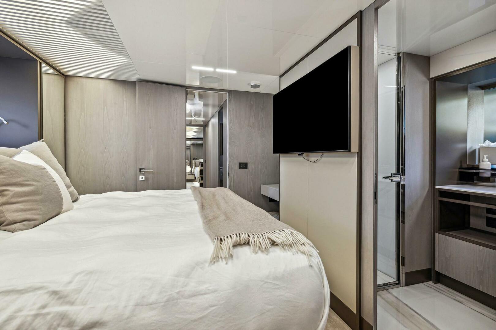 2021 Ferretti Yachts 850 - Image 53