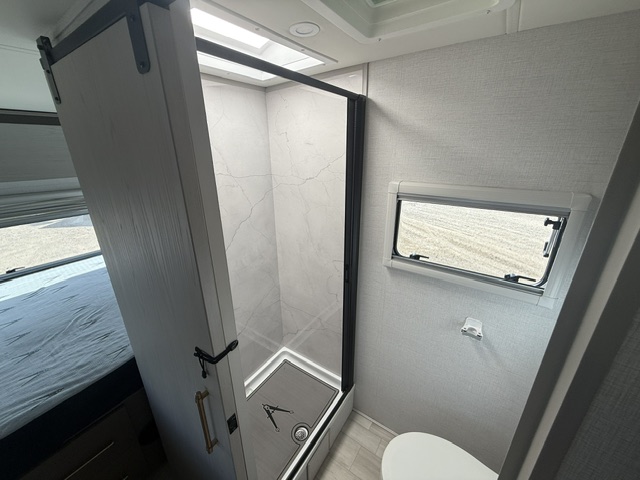 2025 Grand Design Serenova 160LG - Image 7