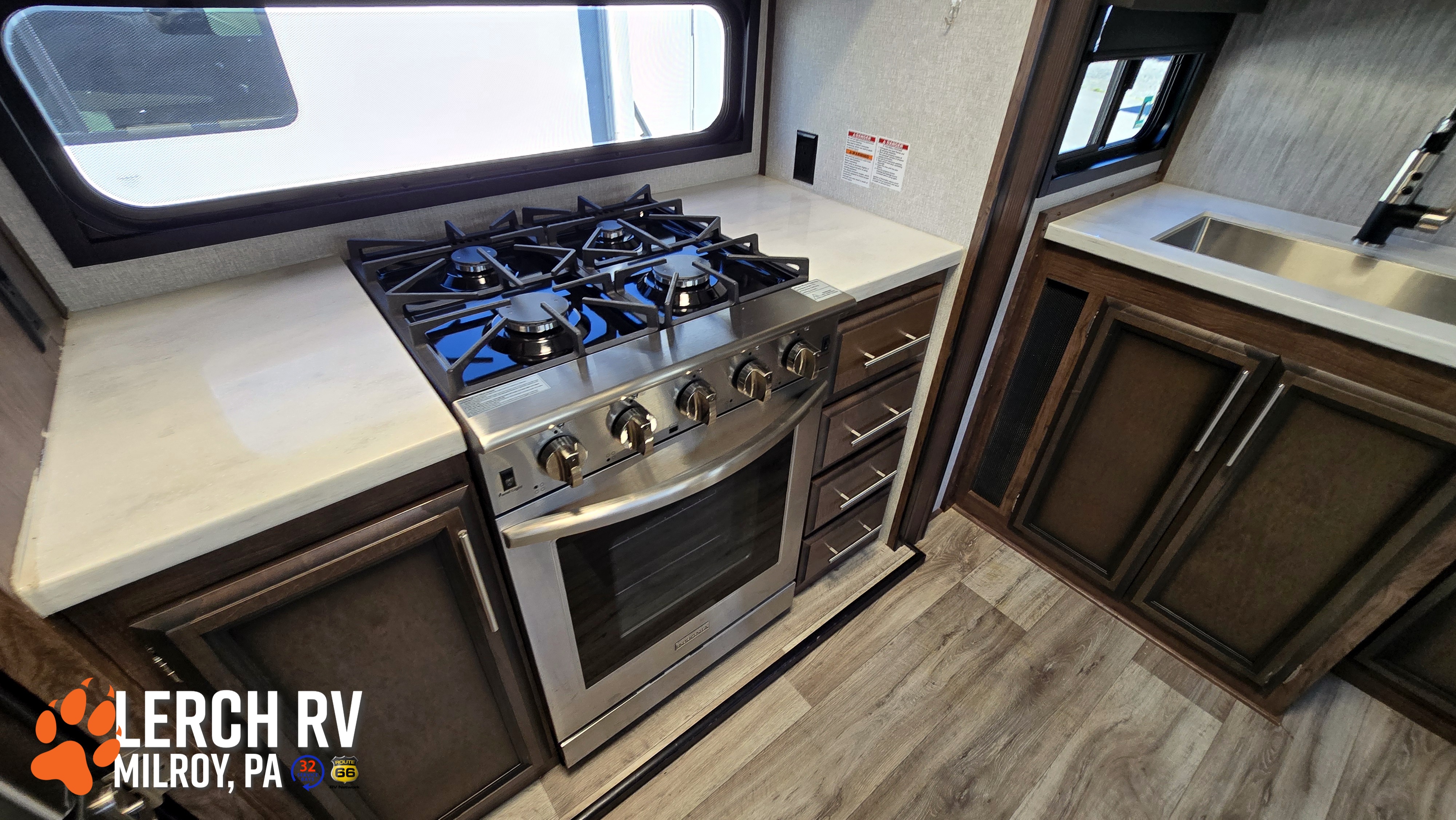 2021 KZ RV Durango D326RLT - Image 24