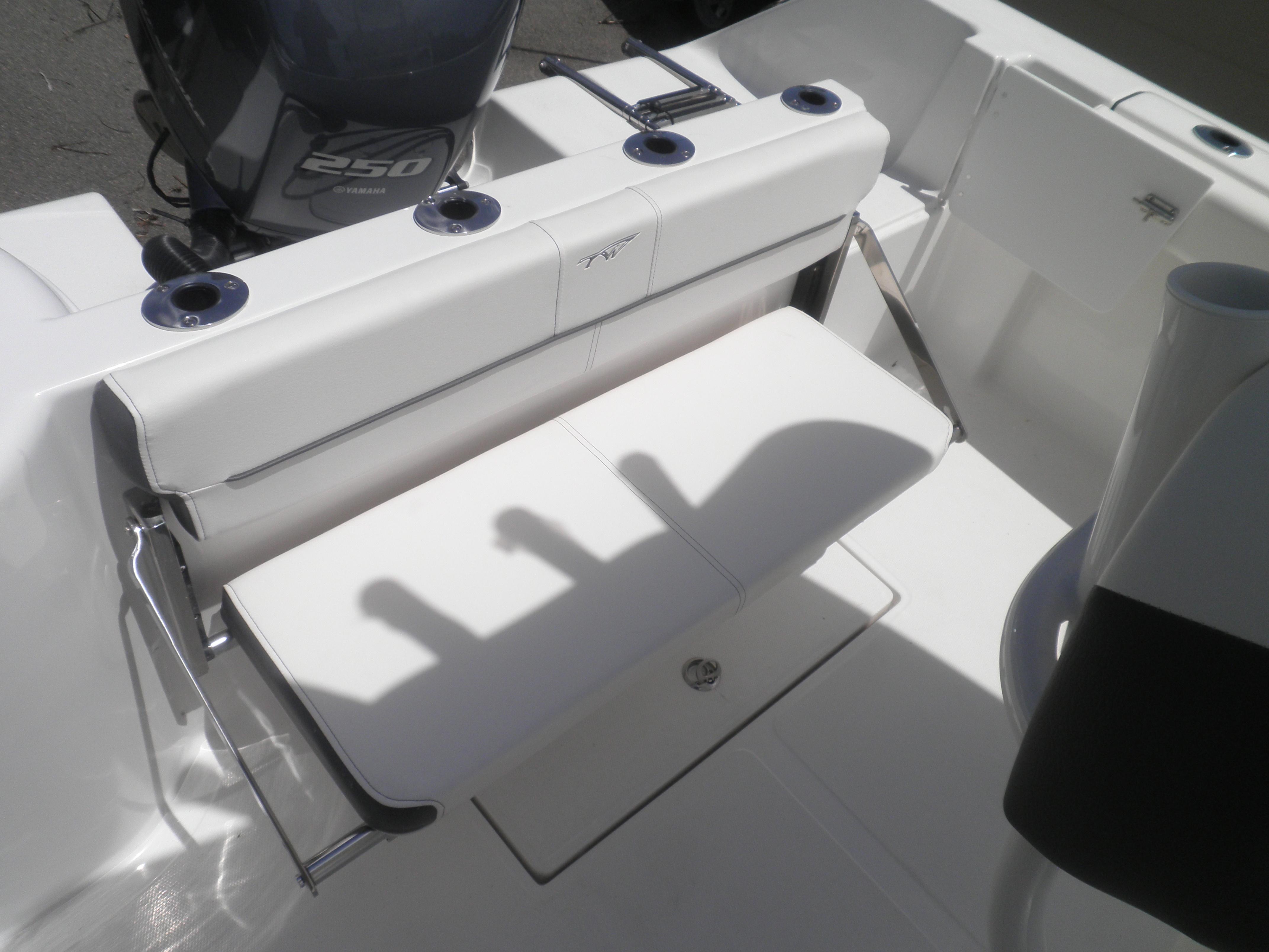 2027 Highfield Sport 360 Standard - Image 672