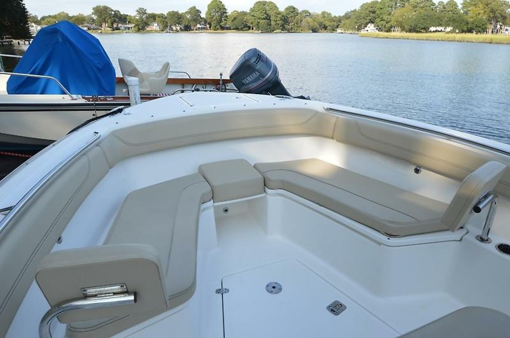 2019 PURSUIT S 288 Sport Base - Image 45