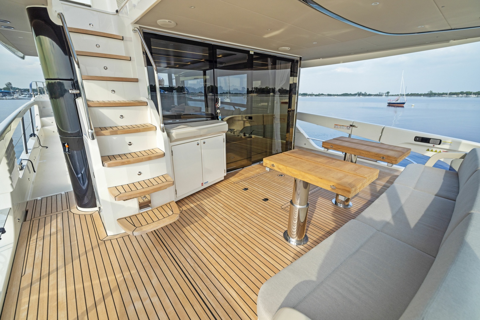 2024 Absolute Navetta 64 - Image 28