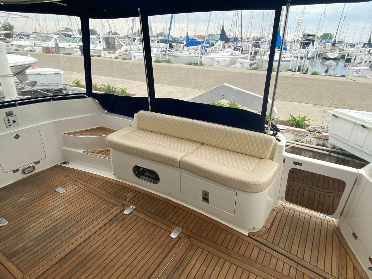 1998 Sunseeker 62 Manhattan - Image 9