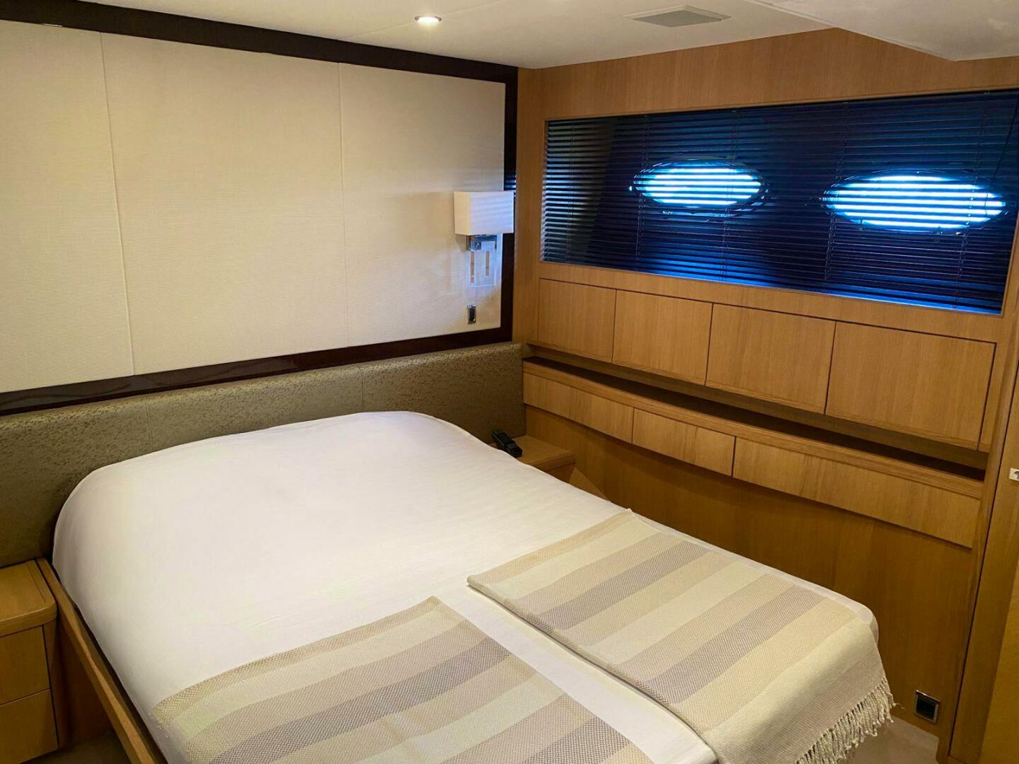 2011 Princess Yachts - Image 30