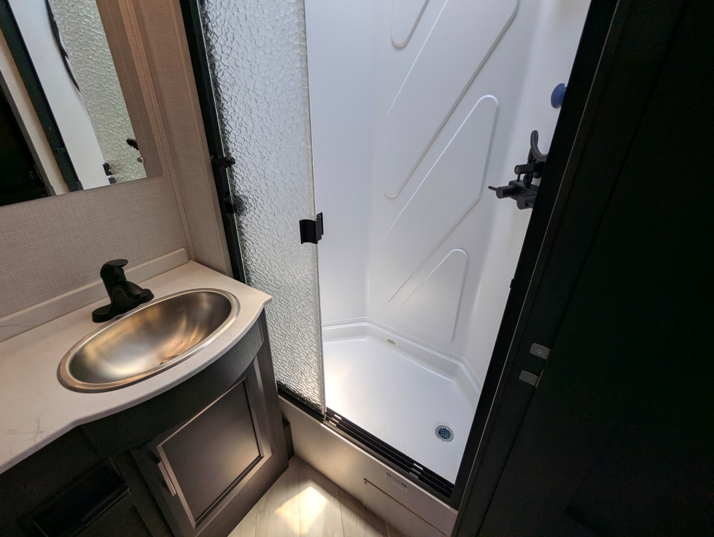 2026 Holiday Rambler Invicta 36Y - Image 26