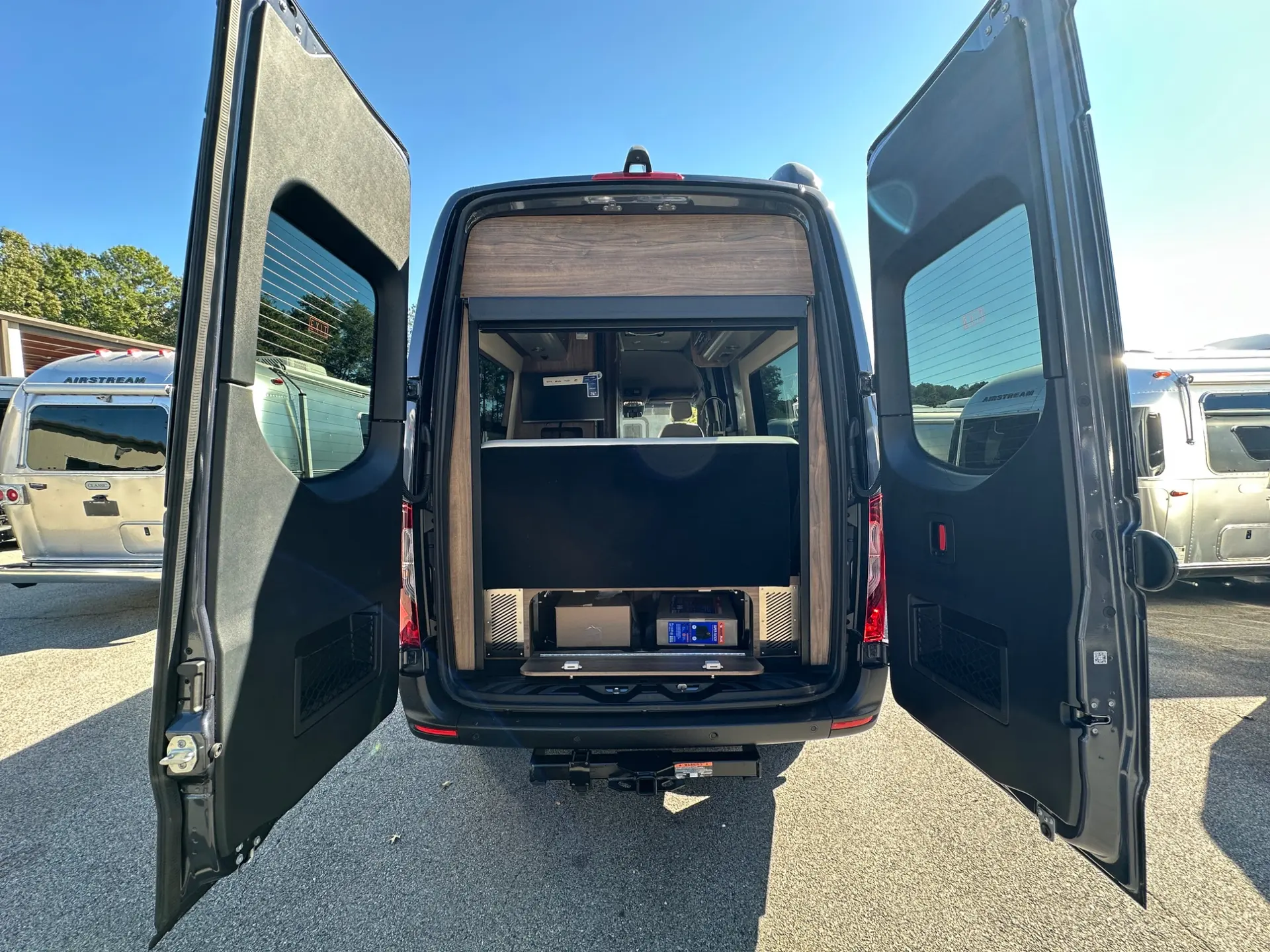 2027 Airstream Interstate 19GTX - Image 5
