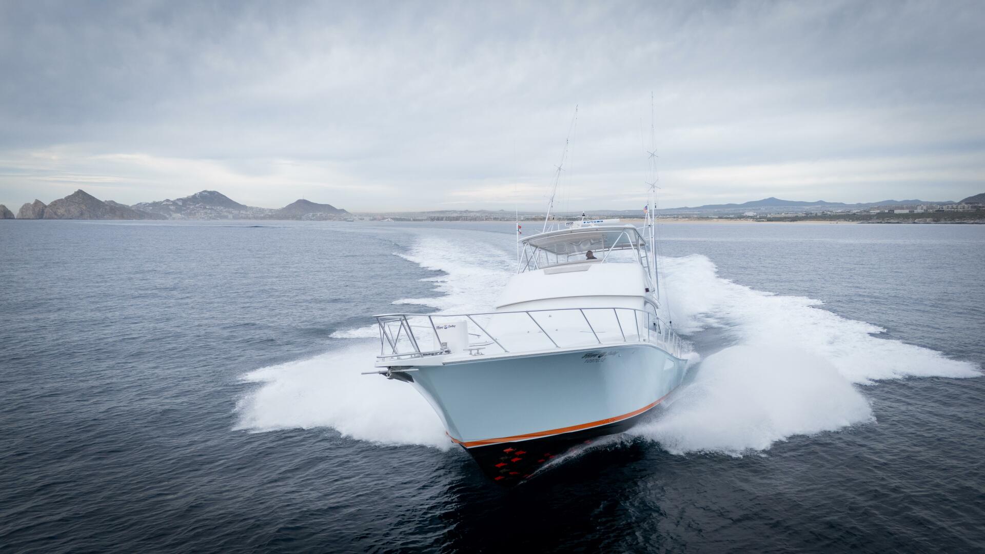 2000 Viking 55 Convertible - Image 39