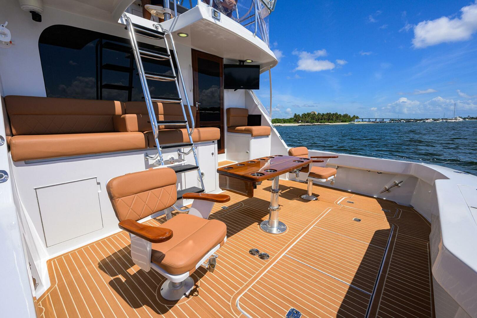 2001 Hatteras 43 Convertible Base - Image 63