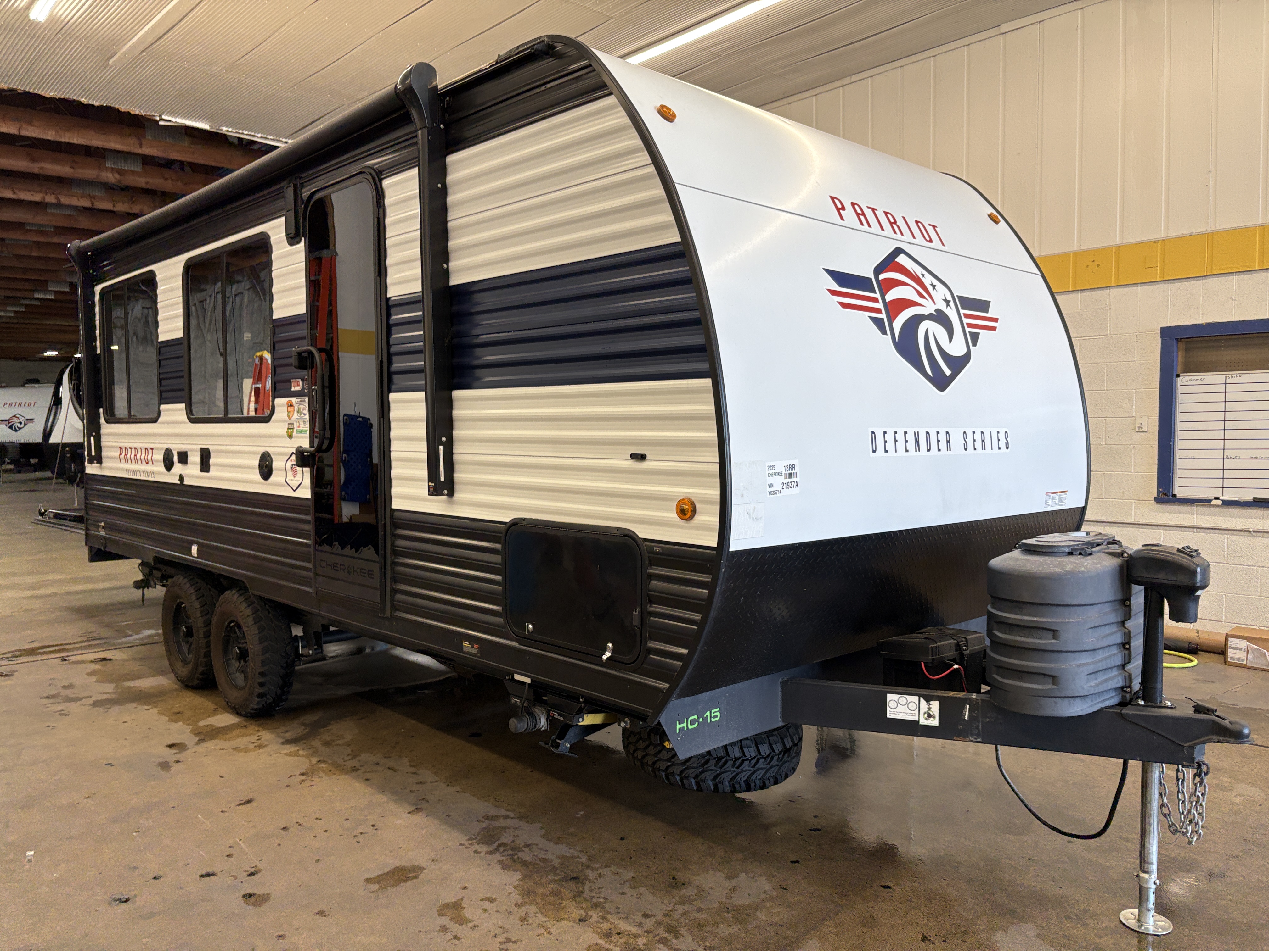 2025 Forest River Cherokee Grey Wolf 18RR