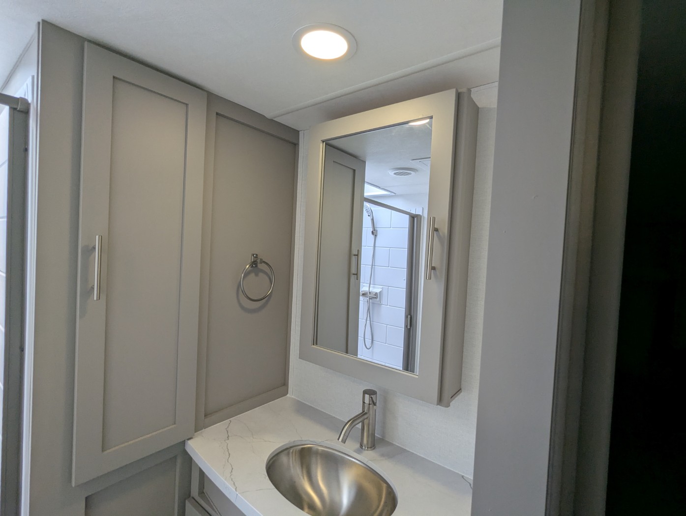 2026 Alliance RV Avenue 29RL - Image 13